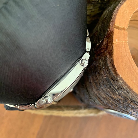 CHARRIOL LADIES WATCH - Picture 4 of 9